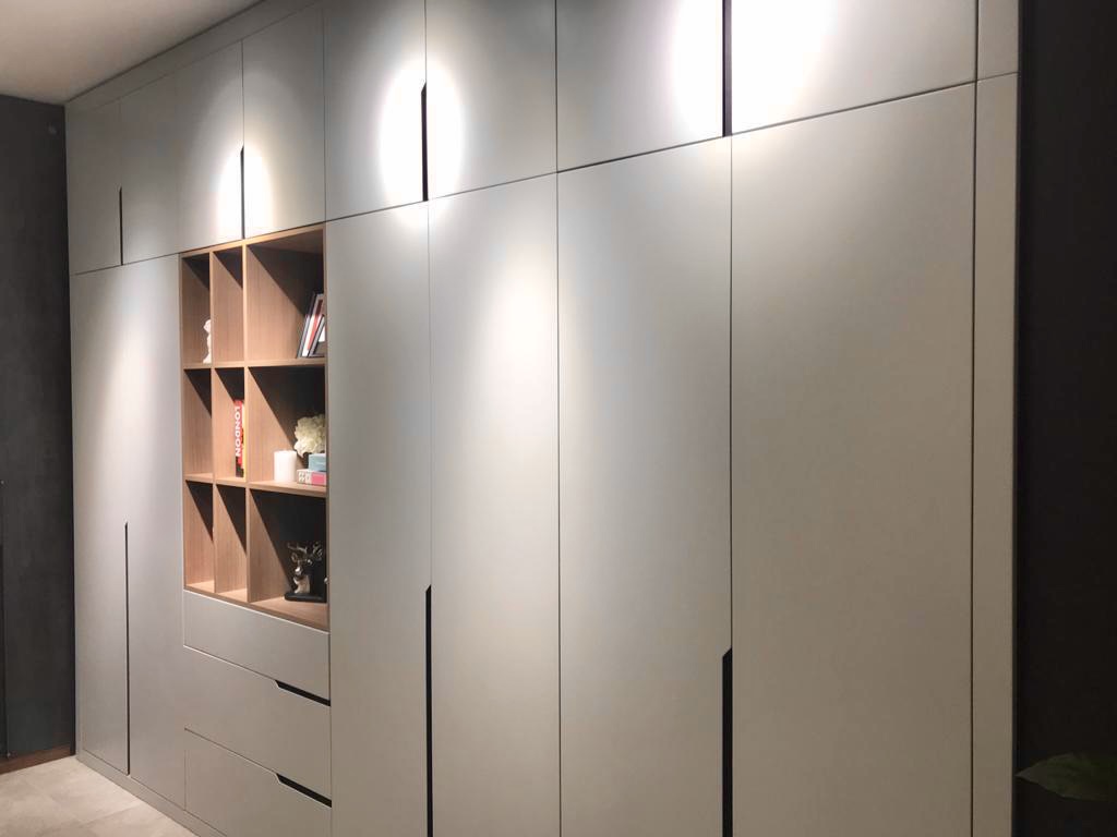 BEDROOM 12