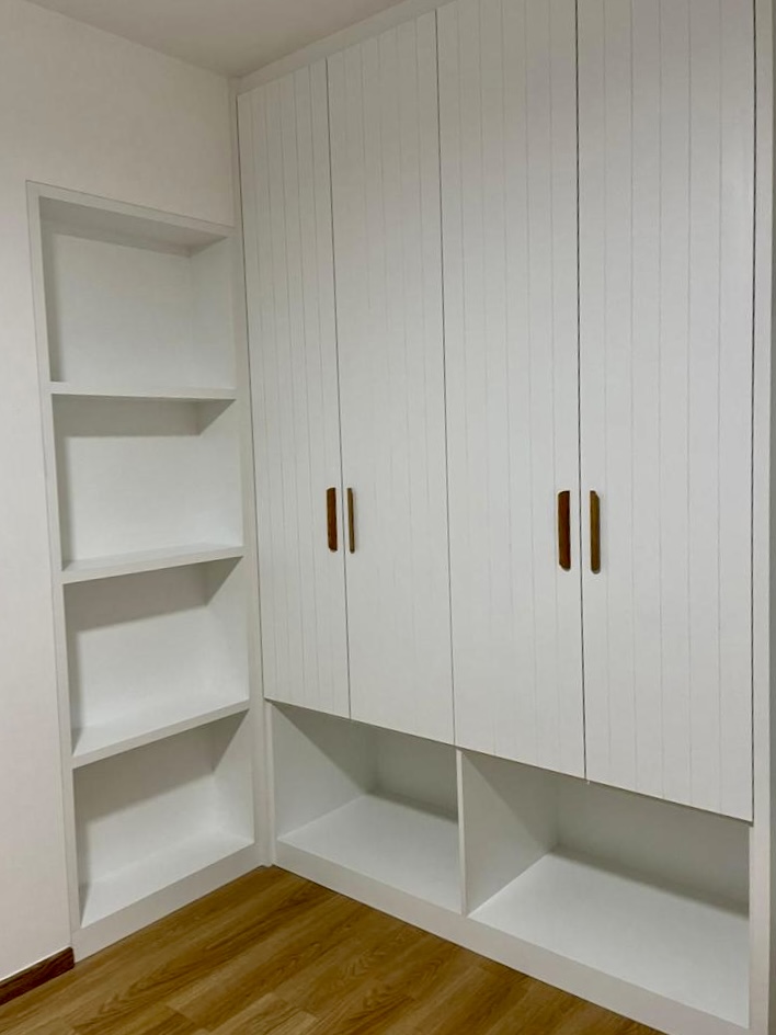 BEDROOM 14