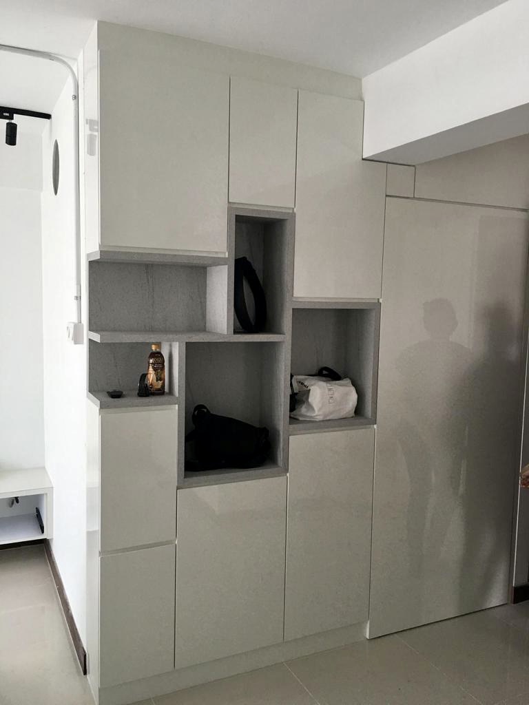 LIVING ROOM 27