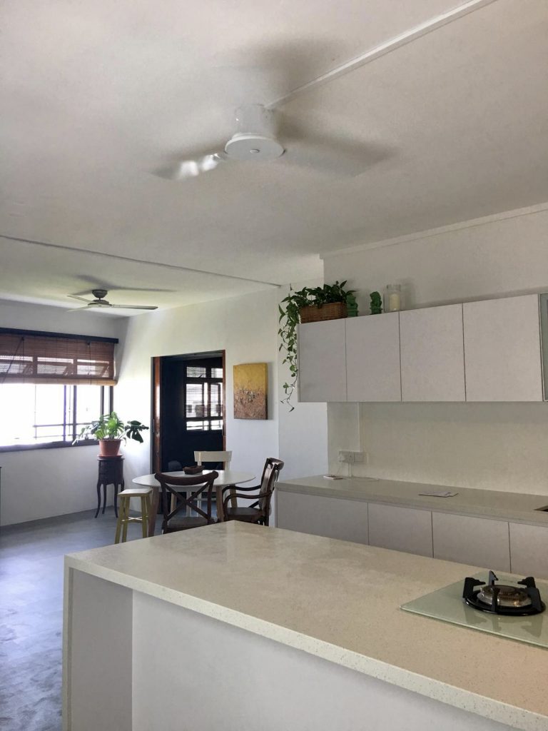 LIVING ROOM 3