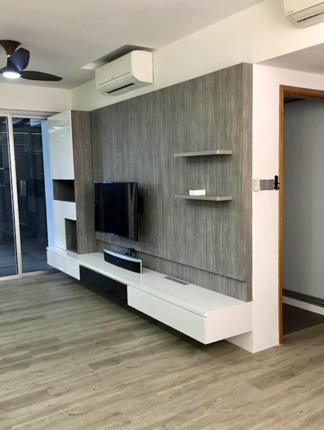 LIVING ROOM 5